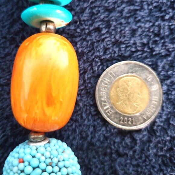 Chunky Vintage Tribal Butterscotch Turquoise Bakelite Statement Necklace - Picture 5 of 15